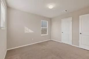 5905 Diamondleaf Bend, Austin, TX 78724 - Photo 21