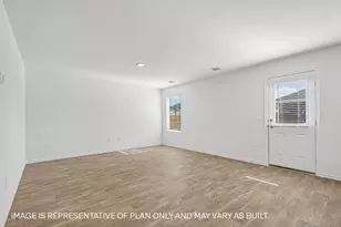 1079 Phantom Hill Rd, Buda, TX 78610 - Photo 5