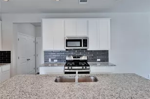 1105 Burin Dr, Georgetown, TX 78626 - Photo 7