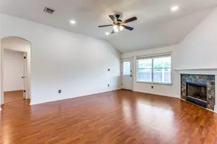 648 Columbine Ave, Cedar Park, TX 78613 - Photo 7