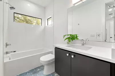1183 Oakgrove Avenue #2, Austin, TX 78702 - Photo 19
