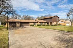 1704 Yokley Rd, Rockdale, TX 76567 - Photo 3