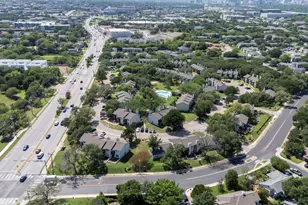 1841 River Crossing Cir, Austin, TX 78741 - Photo 33