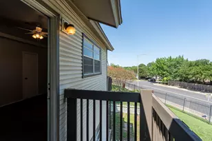 1841 River Crossing Cir, Austin, TX 78741 - Photo 21