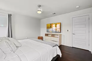 1917 Cleese Dr, Austin, TX 78741 - Photo 21