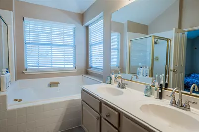 9120 Fainwood Lane, Austin, TX 78749 - Photo 23