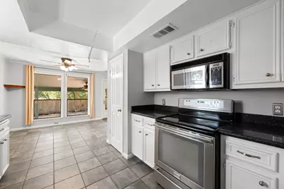 3303 Sanderling Trail, Austin, TX 78746 - Photo 13