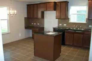 2021 Nestlewood Dr, Austin, TX 78754 - Photo 3