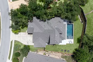 689 Pink Granite Blvd, Dripping Springs, TX 78620 - Photo 3