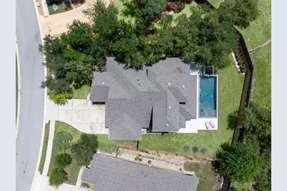 689 Pink Granite Boulevard, Dripping Springs, TX 78620 - Photo 3