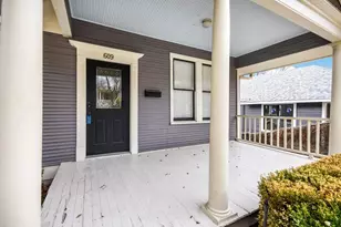 609 Harthan St, Austin, TX 78703 - Photo 3