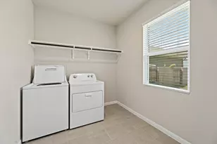 207 Cherry Blossom Ln, Taylor, TX 76574 - Photo 33