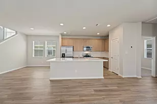 207 Cherry Blossom Ln, Taylor, TX 76574 - Photo 9