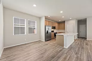207 Cherry Blossom Ln, Taylor, TX 76574 - Photo 5