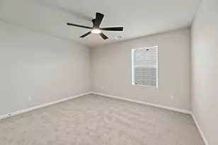207 Cherry Blossom Ln, Taylor, TX 76574 - Photo 33