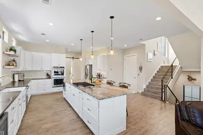 624 Waterside Drive, Marble Falls, TX 78654 - Photo 7