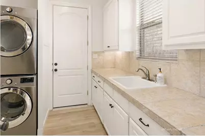 105 Old Settlers Drive, Bastrop, TX 78602 - Photo 23