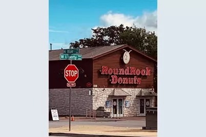 2305 Vernell Way, Round Rock, TX 78664 - Photo 35