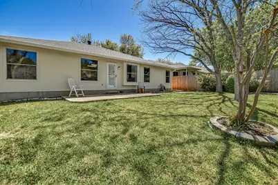 2305 Vernell Way, Round Rock, TX 78664 - Photo 27