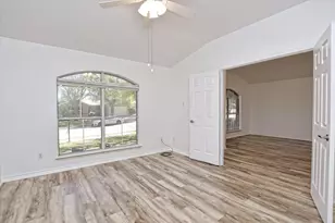 2305 Vernell Way, Round Rock, TX 78664 - Photo 17