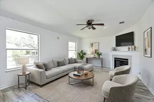 2305 Vernell Way, Round Rock, TX 78664 - Photo 5