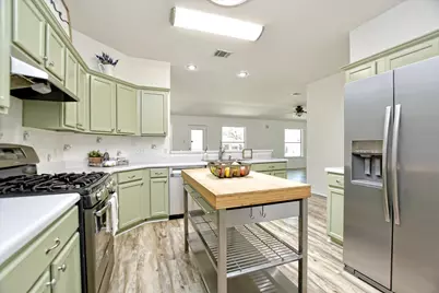 2305 Vernell Way, Round Rock, TX 78664 - Photo 11