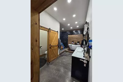 143 County Road, Paige, TX 78659 - Photo 21