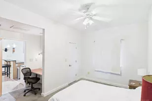 711 W 26th St, Austin, TX 78705 - Photo 9