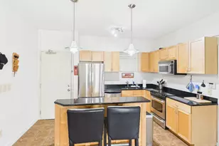 711 W 26th St, Austin, TX 78705 - Photo 3