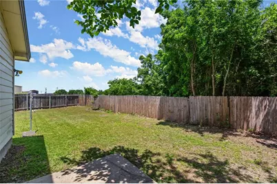 250 Marvin Cove, Hutto, TX 78634 - Photo 23