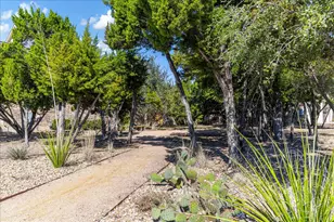 5216 Palermo Dr, Austin, TX 78738 - Photo 37