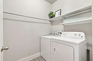 208 Winding Hollow Ln, Georgetown, TX 78628 - Photo 21