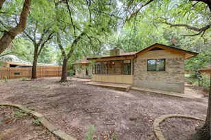 12319 N Double Tree Ln, Austin, TX 78750 - Photo 19