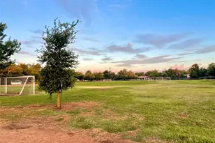 12319 N Double Tree Ln, Austin, TX 78750 - Photo 25