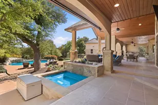 220 Escalera Pkwy, Georgetown, TX 78628 - Photo 35