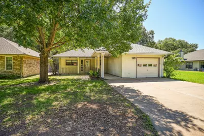 504 Leah Lane, Smithville, TX 78957 - Photo 1