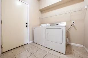 8744 Blackvireo Dr, Austin, TX 78729 - Photo 33