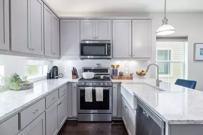 2705 Halcyon Drive #7, Austin, TX 78702 - Photo 7