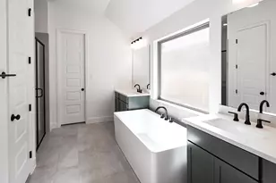 618 Bay Breeze Dr, Kyle, TX 78640 - Photo 5