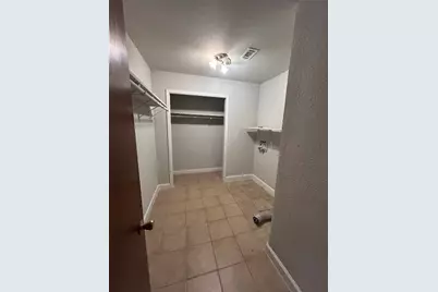 2765 Lyons Road, Austin, TX 78702 - Photo 13