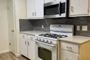 8112 Willet Trail, Austin, TX 78745 - Photo 5