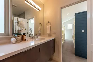 503 E 46th St, Austin, TX 78751 - Photo 17