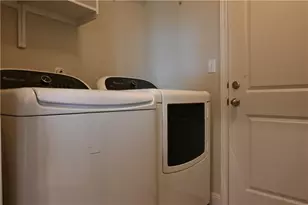 124 Gray Wolf Dr, San Marcos, TX 78666 - Photo 9