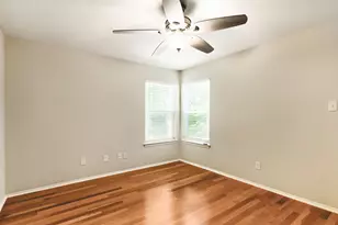 9616 Holly Springs Dr, Austin, TX 78748 - Photo 13