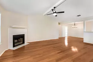 9616 Holly Springs Dr, Austin, TX 78748 - Photo 3