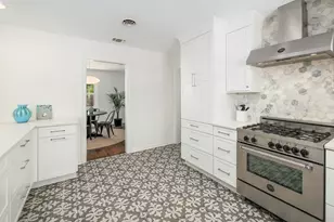 5600 Bull Creek Rd, Austin, TX 78756 - Photo 11