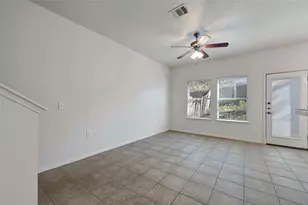 1217 Delano St, Austin, TX 78721 - Photo 7