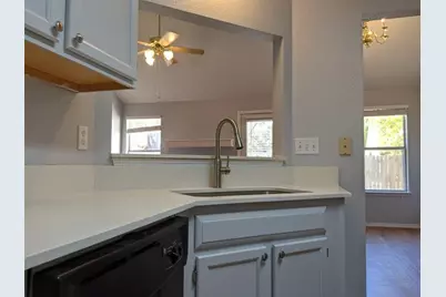 1702 Southwestern Trail, Round Rock, TX 78664 - Photo 5
