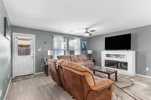 9060 Navarro Vista Vista, Seguin, TX 78155 - Photo 19