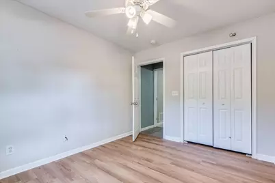 609 Cottonwood Street #B, Lockhart, TX 78644 - Photo 5